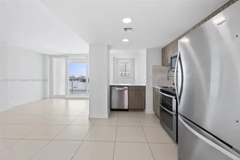 910 West Ave # 1516, Miami Beach FL 33139