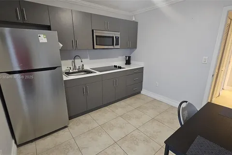 11340 SW 41st Ter # 11340, Miami FL 33165