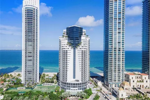 18001 Collins Ave # 916, Sunny Isles Beach FL 33160