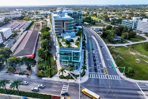 21290 Biscayne # 205, Aventura FL 33180