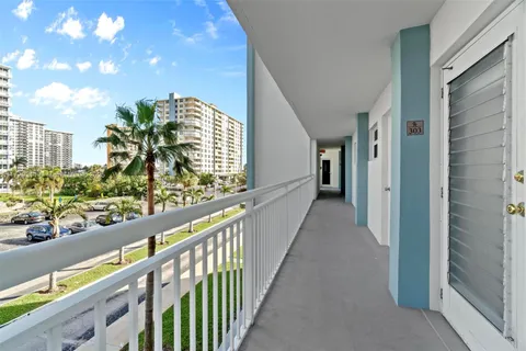 201 N Ocean Blvd # 303, Pompano Beach FL 33062