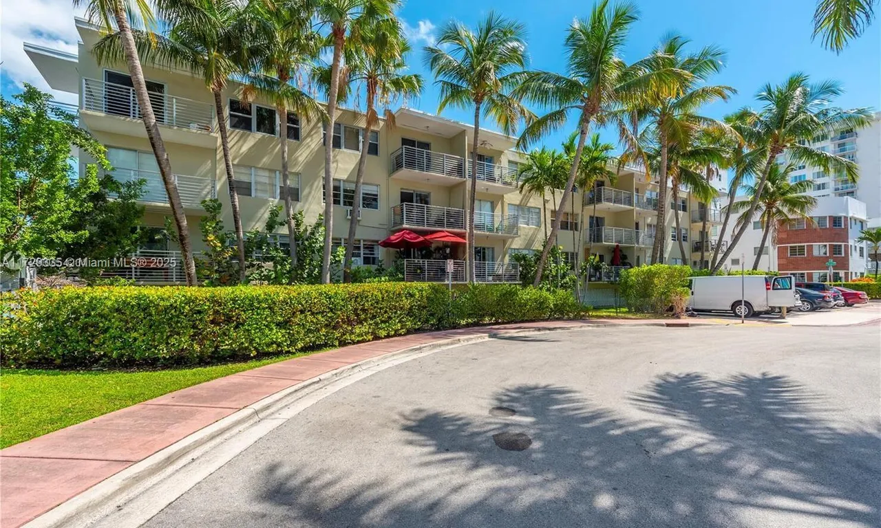 1441 Lincoln Rd # 414, Miami Beach FL 33139