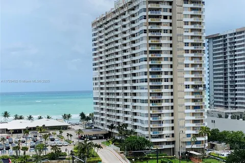 1980 S Ocean Dr # 22P, Hallandale Beach FL 33009