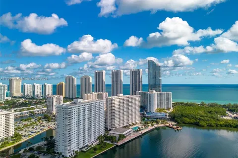 300 Bayview Dr # 1503, Sunny Isles Beach FL 33160