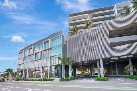 21290 biscayne # 306, Aventura FL 33180