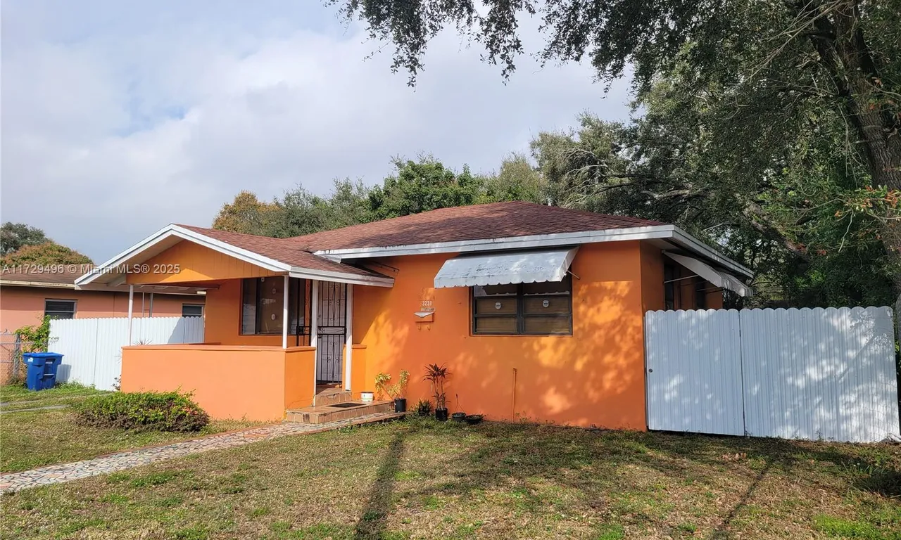 3231 NW 43rd Ter, Miami FL 33142