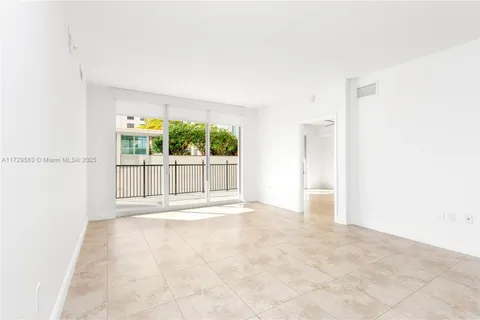 4100 Salzedo St # 513, Coral Gables FL 33146