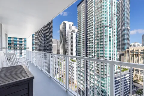 1250 S Miami Ave # 2214, Miami FL 33130