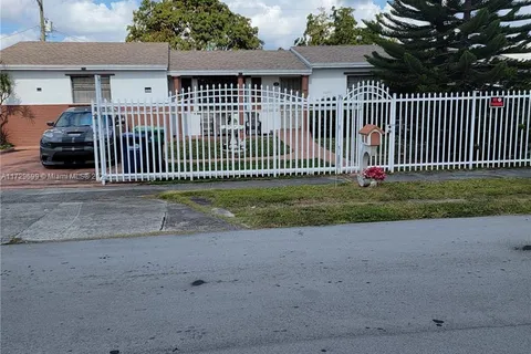 3035 NW 205TH, Miami Gardens FL 33056