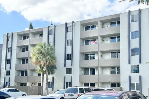 10090 NW 80th Ct # 1542, Hialeah Gardens FL 33016