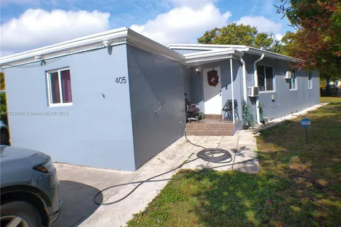 405 NW 128th St, North Miami FL 33168