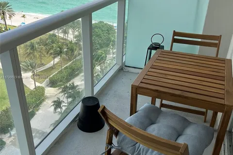 19201 Collins Ave # 1025, Sunny Isles Beach FL 33160