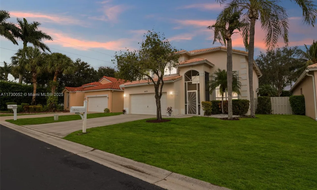 6433 Jackson Ln, Boynton Beach FL 33437