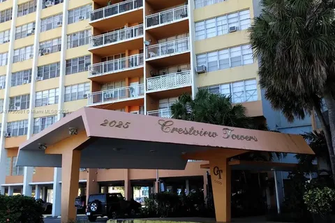 2025 NE 164th St # 915, North Miami Beach FL 33162