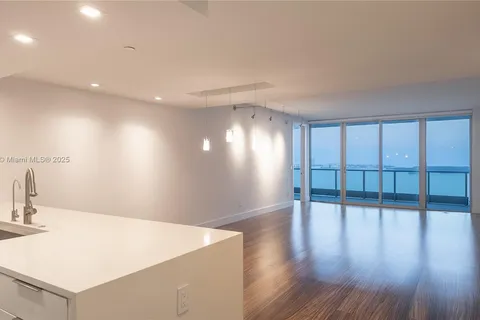 1331 Brickell Bay Dr # 3307, Miami FL 33131