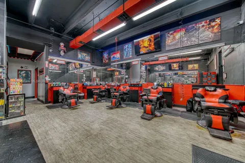 Barbershop For Sale In Hialeah Gardens, Hialeah Gardens FL 33016