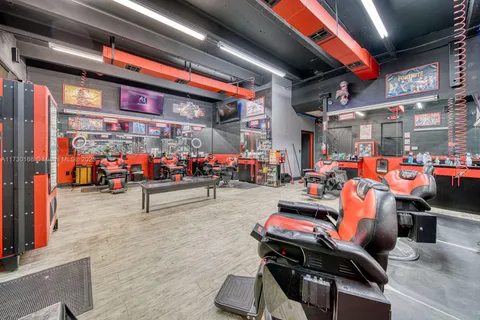 Barbershop For Sale In Hialeah Gardens, Hialeah Gardens FL 33016