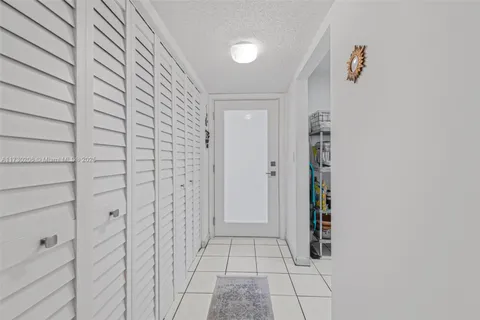 1666 West Ave # 207, Miami Beach FL 33139