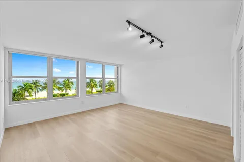 2899 Collins Ave # 531, Miami Beach FL 33140