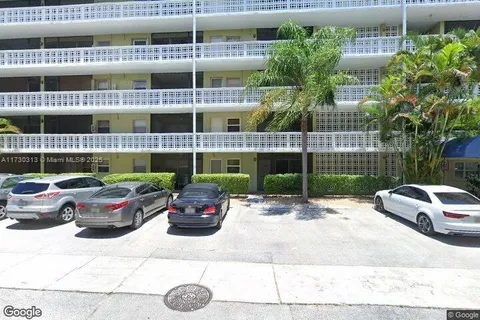 1425 Arthur St # 311B, Hollywood FL 33020