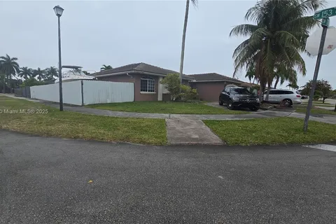 15355 SW 171st St, Miami FL 33187