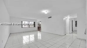 460 W Park Dr # 207, Miami FL 33172