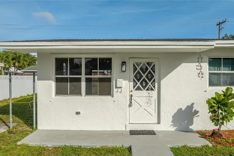 20105 Ranch Rd, Cutler Bay FL 33189