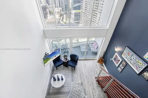 41 SE 5th St # 1906, Miami FL 33131