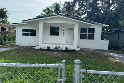 4725 NW 16th Ave, Miami FL 33142