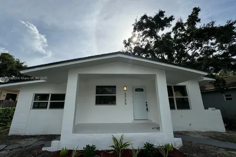 4725 NW 16th Ave, Miami FL 33142