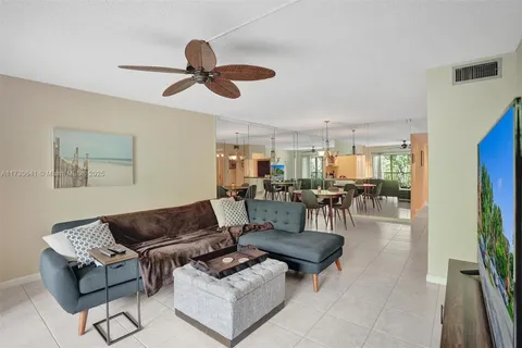 1786 Hammock Blvd # 218, Coconut Creek FL 33063