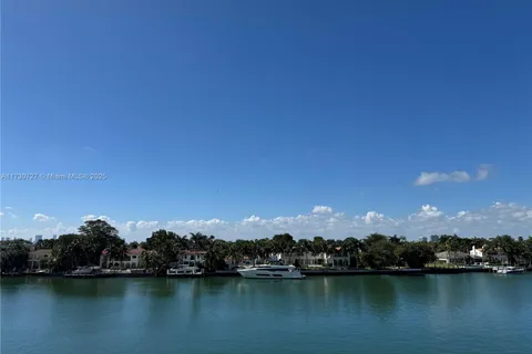5750 Collins Ave # 4F, Miami Beach FL 33140