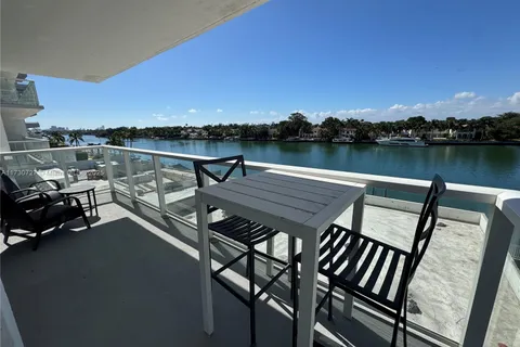 5750 Collins Ave # 4F, Miami Beach FL 33140