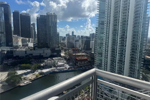 350 S Miami Ave # 2710, Miami FL 33130