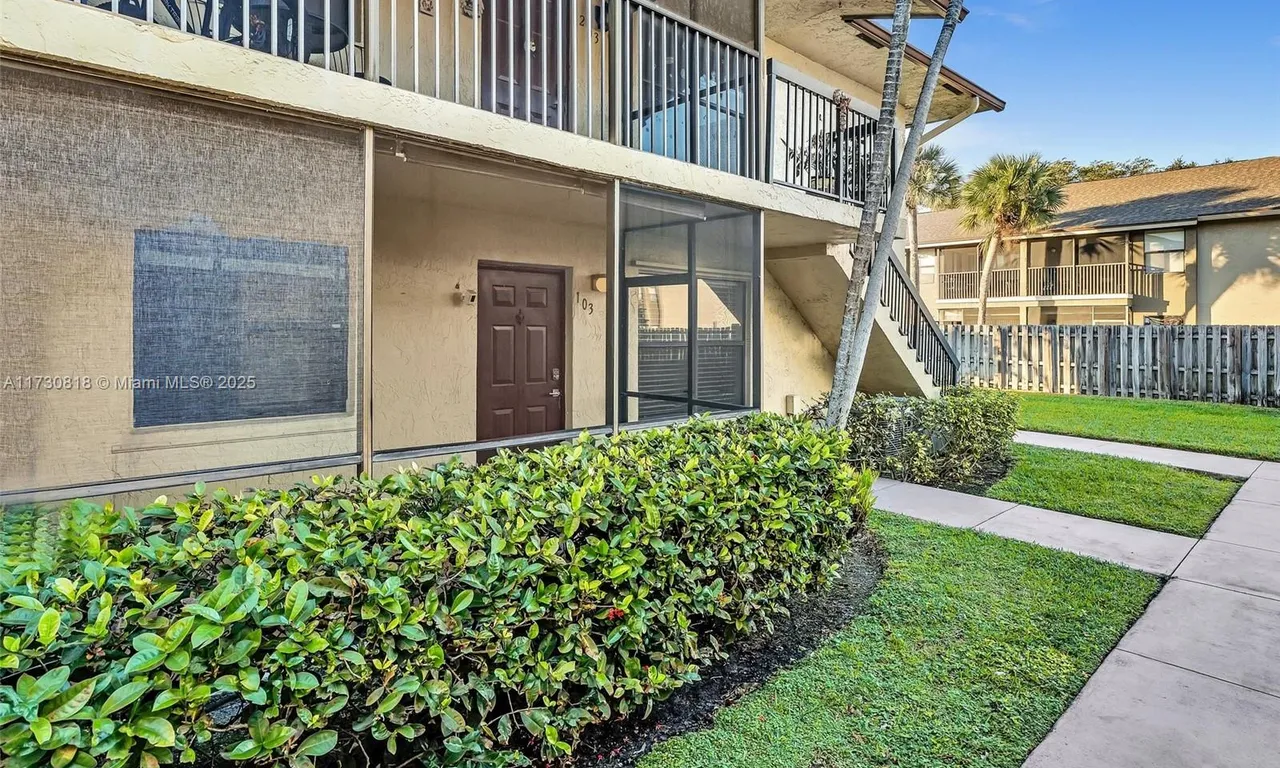 10031 Winding Lake Rd # 103, Sunrise FL 33351