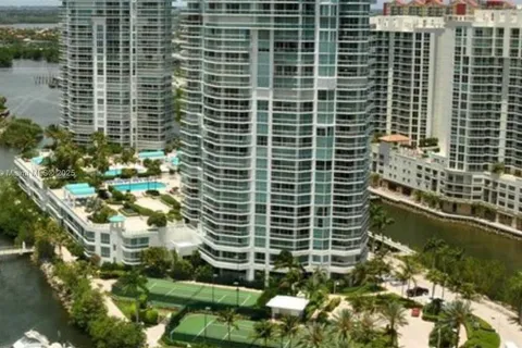 16400 Collins Ave # 1242, Sunny Isles Beach FL 33160