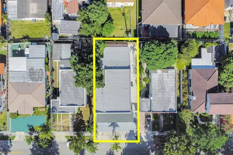 2273 SW 5 St, Miami FL 33135