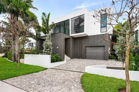 291 Palm Ave, Miami Beach FL 33139