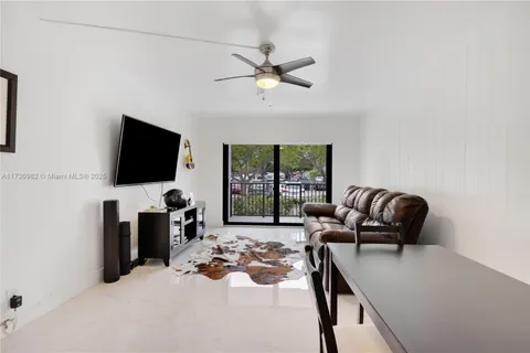 1000 River Reach Dr # 119, Fort Lauderdale FL 33315