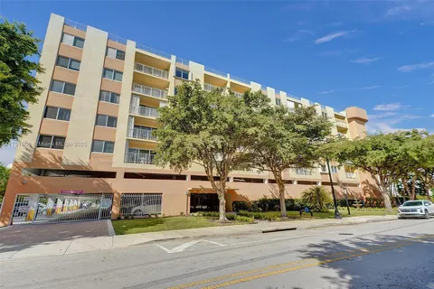 200 178th Dr # 708, Sunny Isles Beach FL 33160