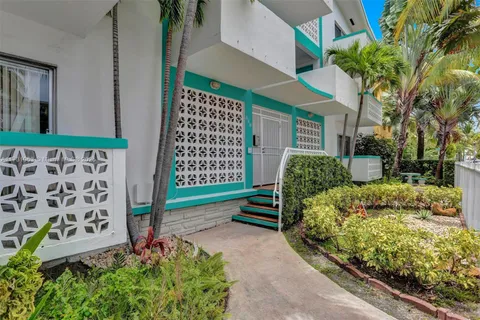 350 Collins Ave # 310, Miami Beach FL 33139