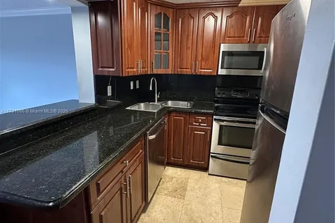 911 E Ponce De Leon Blvd # 504, Coral Gables FL 33134