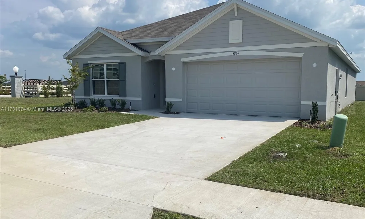 8864 SW 49th CIRCLE, Ocala FL 33476