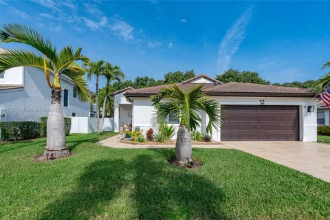 16185 SW 2nd Dr, Pembroke Pines FL 33027