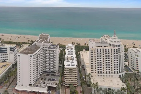 1623 Collins Ave # 812, Miami Beach FL 33139