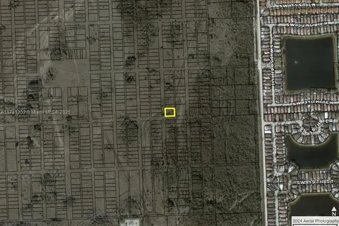 SW 36th TBD, Unincorporated Dade County FL 33185