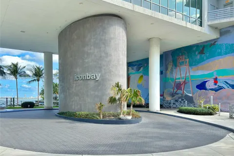 460 NE 28th St # 1708, Miami FL 33137