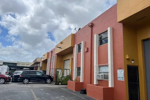 1685 W 40st St # 1685, Hialeah FL 33012