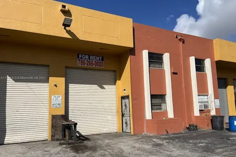 1685 W 40st St # 1685, Hialeah FL 33012