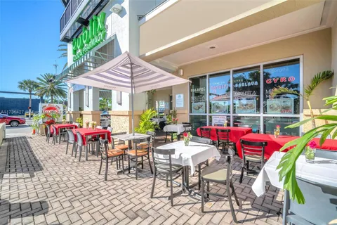 2555 E Atlantic Blvd (Restaurante for sale), Pompano Beach FL 33062